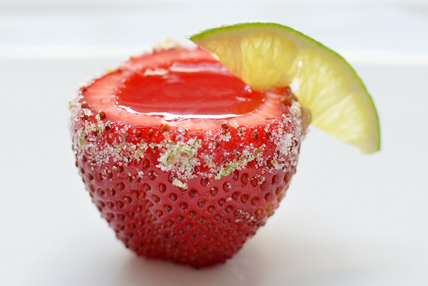 strawberry-jello-shots-1